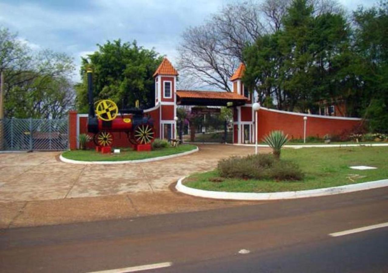 Hotel Recanto Diegues Conchal Екстер'єр фото